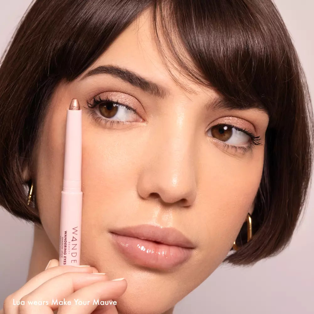 Model wearing Wandering Eyes Shadow Stick in Make Your Mauve