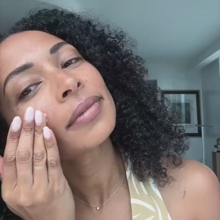 Video showing Pack Up & Glow Priming Mineral SPF 40