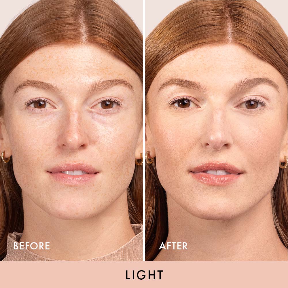 Wanderlust Powder Foundation in Light