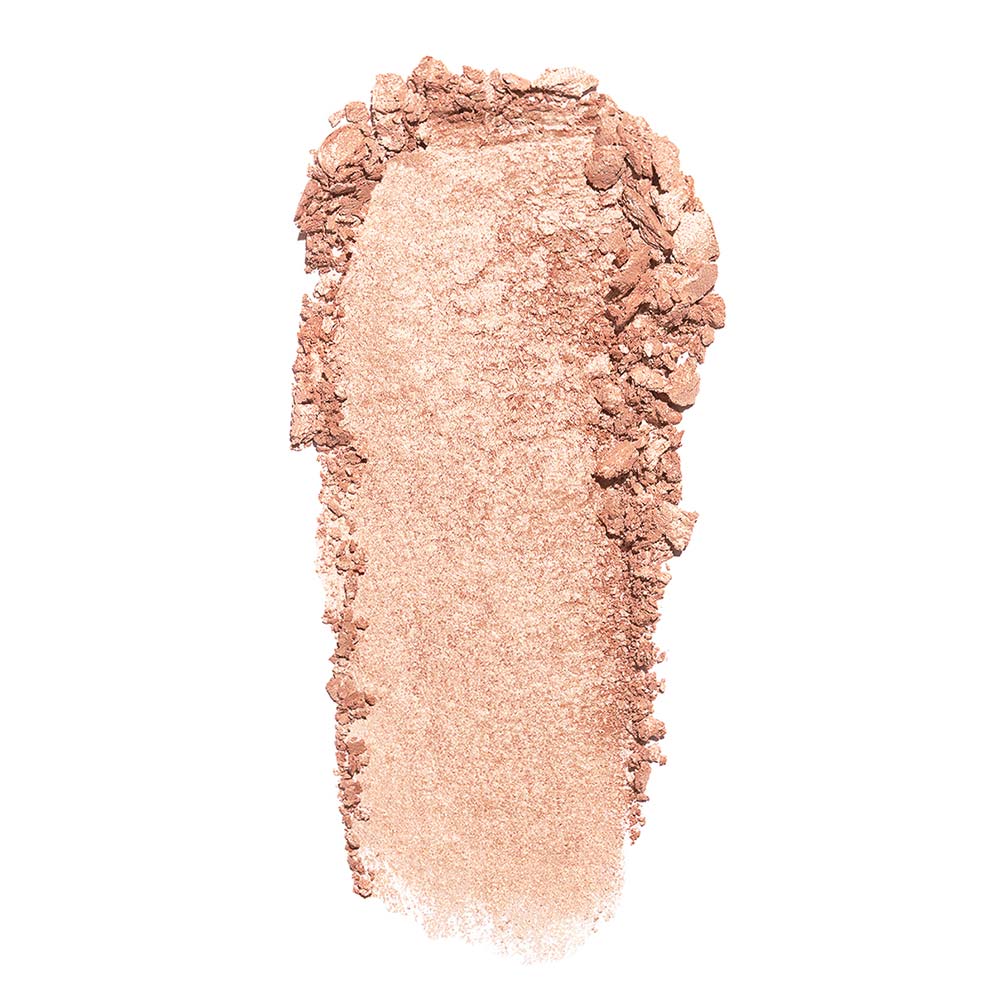 Makeup: Wanderess™ Glow Highlighter  Wander Beauty